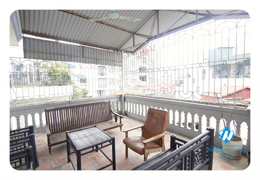 A nice  house with courtyard for rent in Ba Dinh district